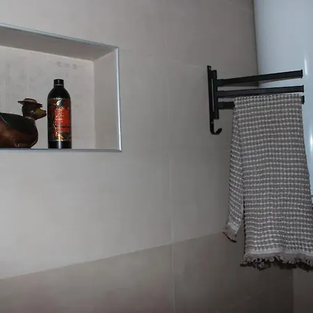 Rustic House Prima Priori بيت للعطل