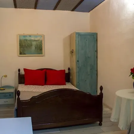 Rustic House Prima Priori بيت للعطل