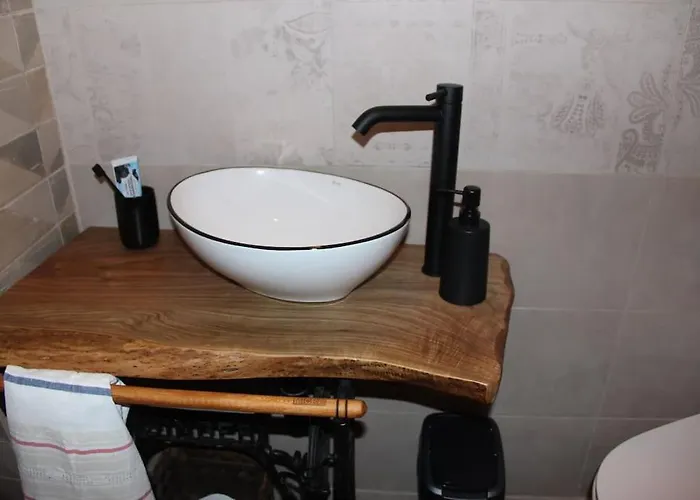 Rustic House Prima Priori Vaklino