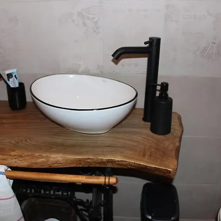 Rustic House Prima Priori Vaklino