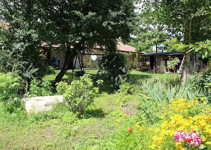 Rustic House Prima Priori Semesterbostad Vaklino